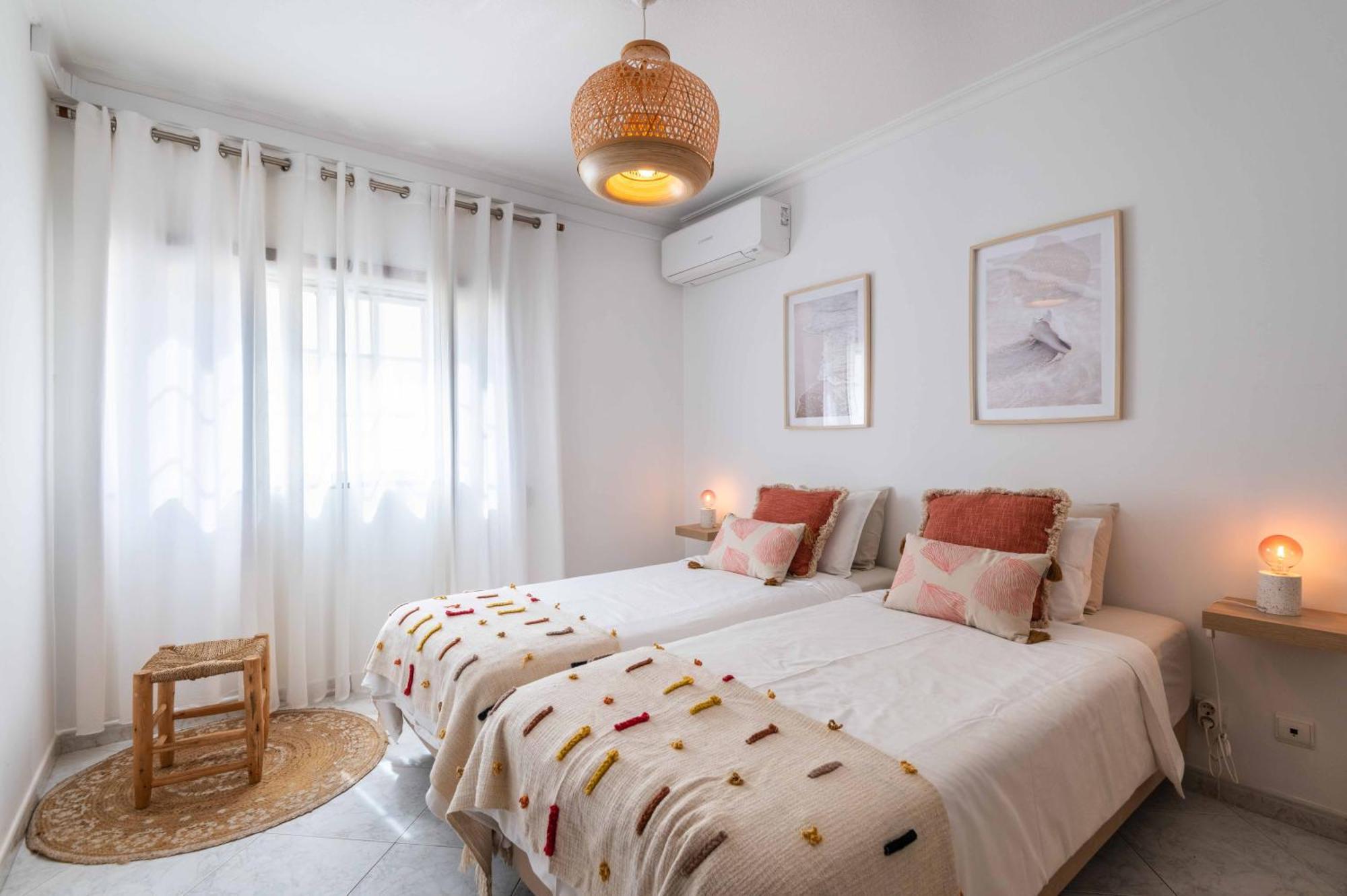 Апартаменты Flat With Ac, Wifi, Netflix, Balcony - 3 Min From The Beach Армасан-де-Пера Экстерьер фото